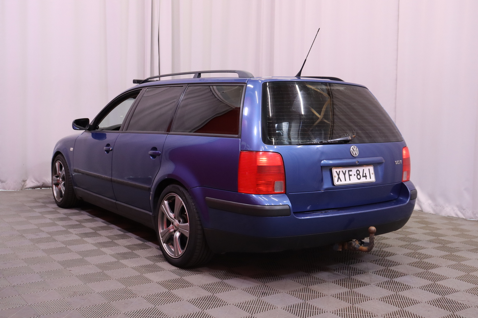 Volkswagen - Passat Variant - 1.8T / Myydään huutokaupat.com - Farmari