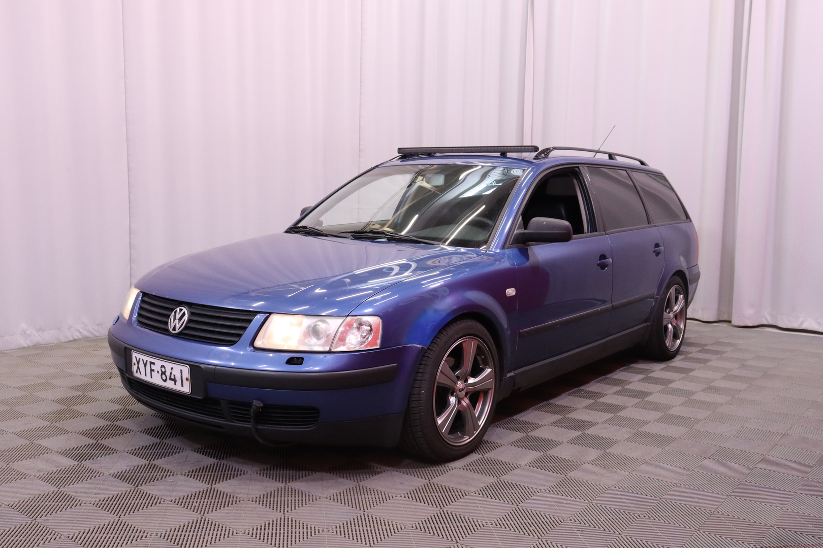 Volkswagen - Passat Variant - 1.8T / Myydään huutokaupat.com - Farmari