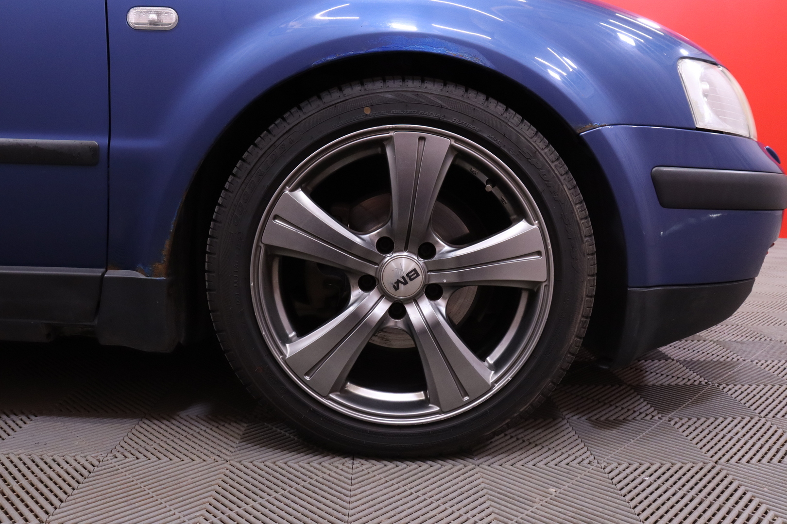 Volkswagen - Passat Variant - 1.8T / Myydään huutokaupat.com - Farmari
