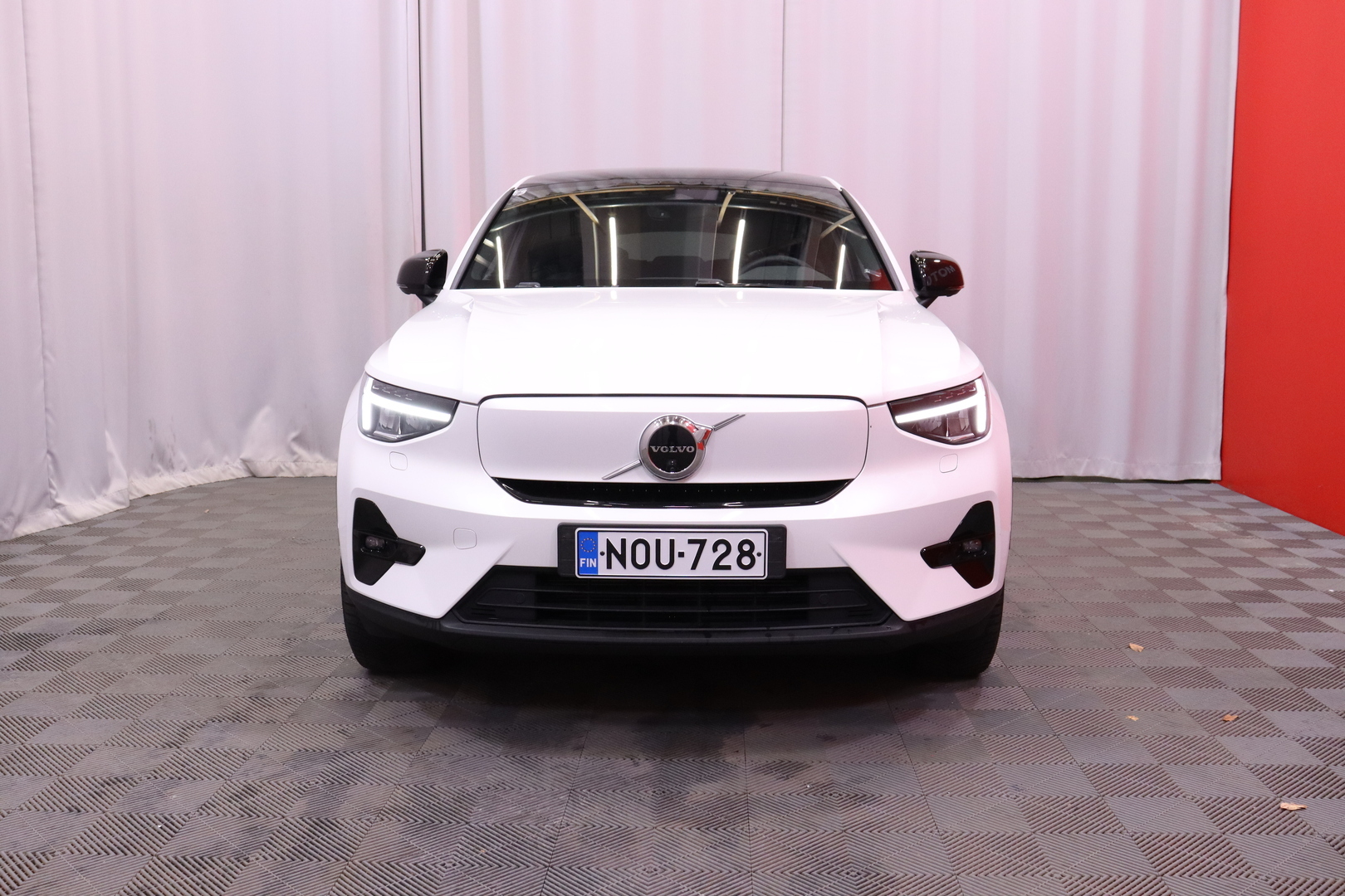 Volvo - C40 - Recharge Ultimate aut - Maastoauto