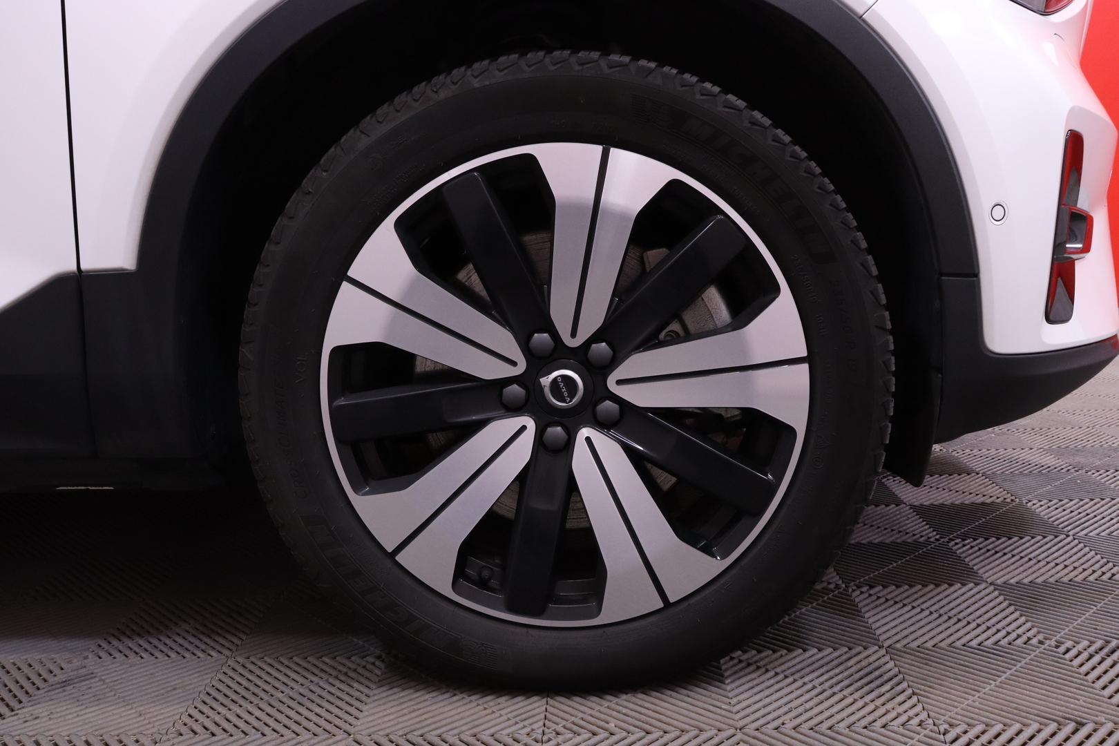Volvo - C40 - Recharge Ultimate aut - Maastoauto