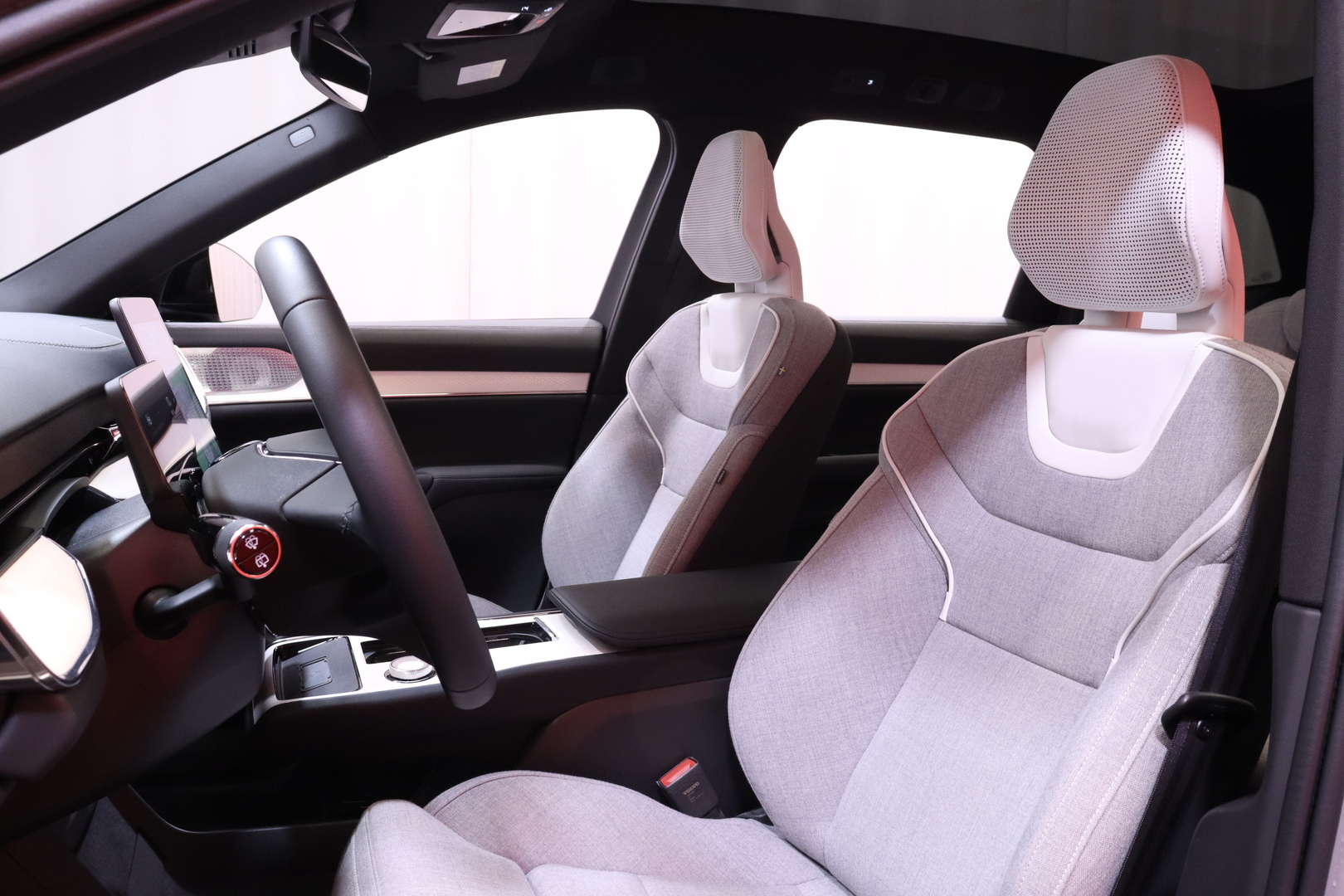 Volvo - EX90 - Twin Performance Ultra - Maastoauto