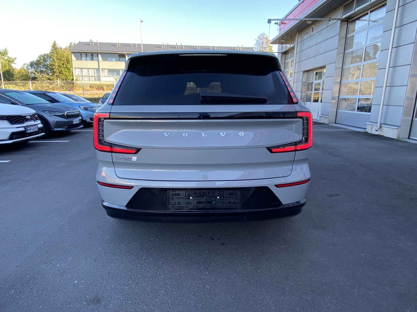 Volvo - EX90 - Twin Performance Ultra - Maastoauto