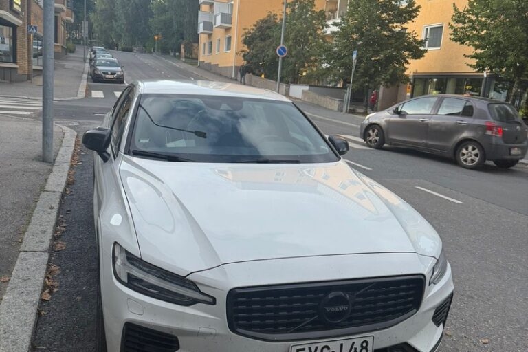Volvo S60