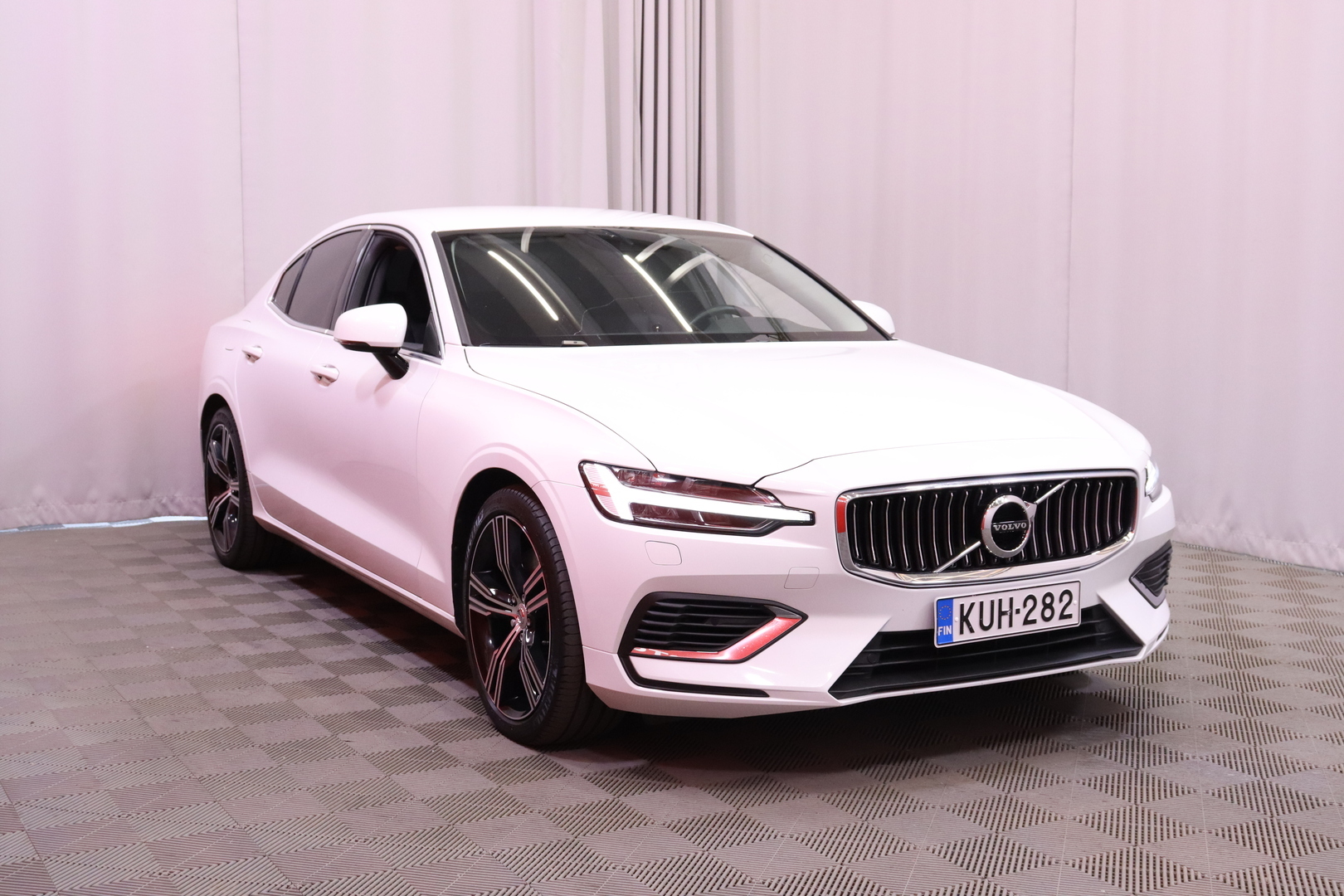 Volvo - S60 - T8 TwE AWD Business Inscription aut - Sedan