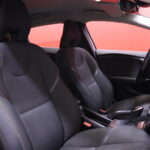 Volvo - V40 Cross Country - D2 Business aut / Myydään huutokaupat.com - Viistoperä