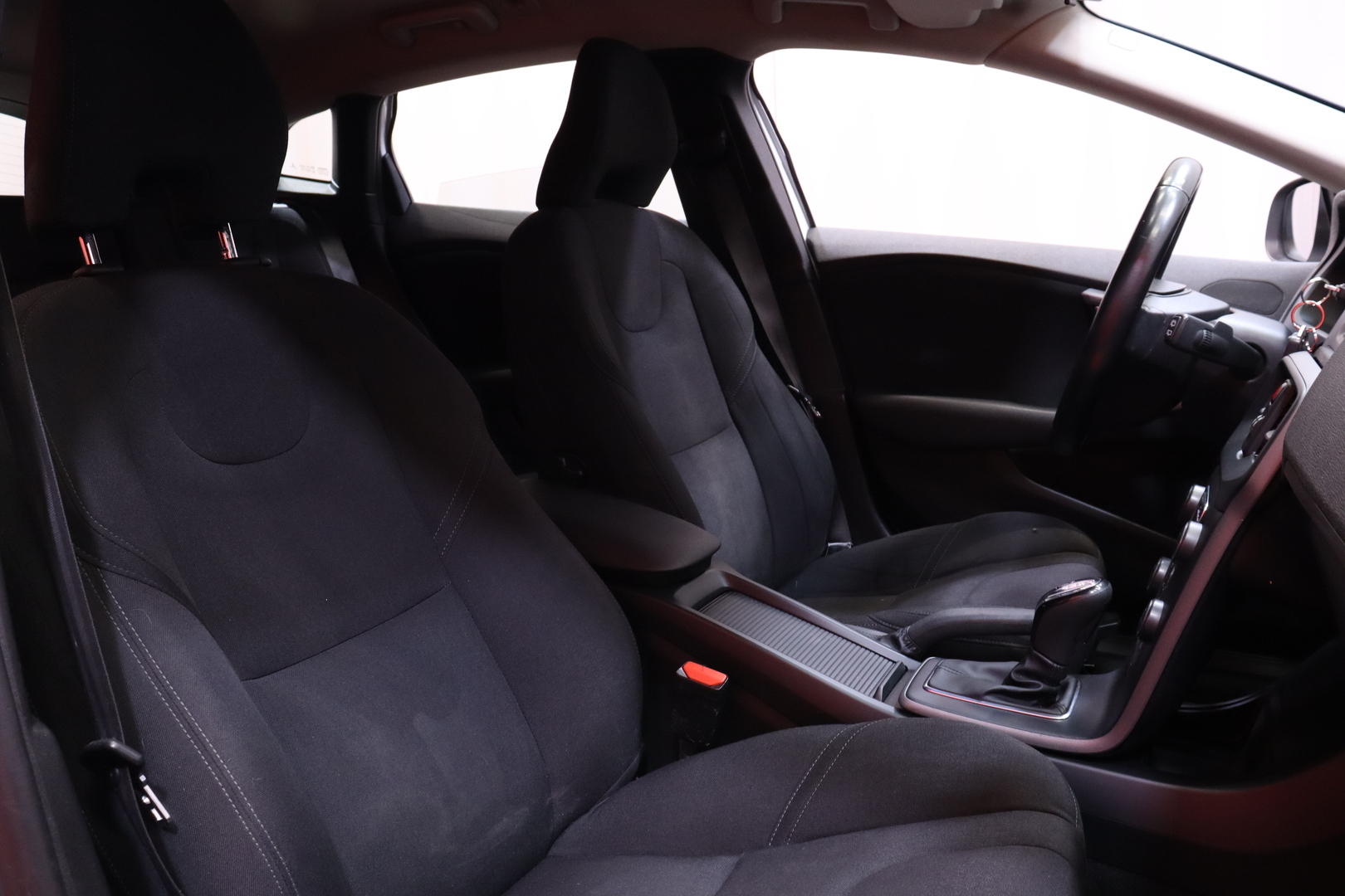 Volvo - V40 - D2 Kinetic aut - Viistoperä