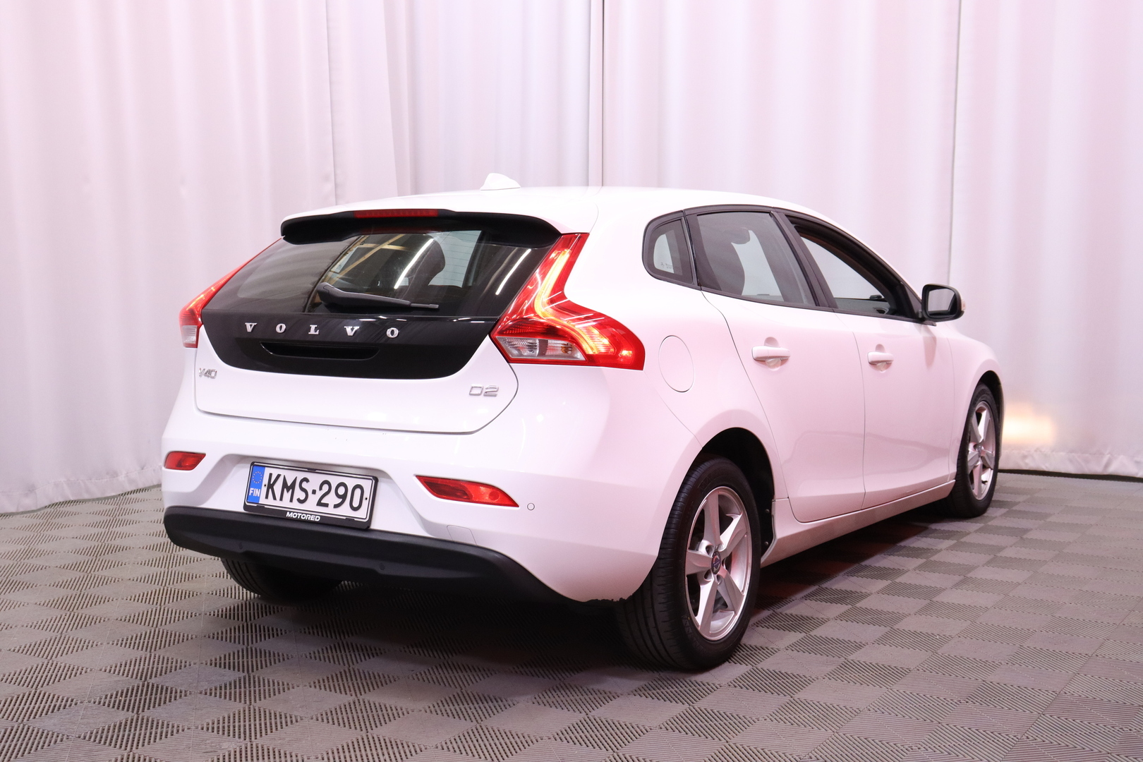 Volvo - V40 - D2 Kinetic aut - Viistoperä