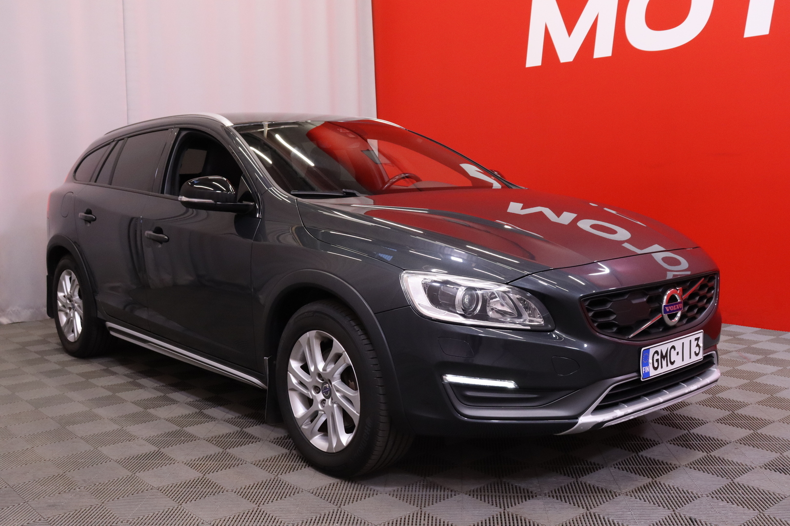Volvo - V60 Cross Country - D4 AWD Summum aut - Farmari