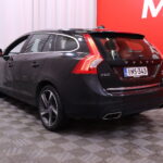 Volvo - V60 - D6 AWD Summum plug in hybrid aut / MYYDÄÄN HUUTOKAUPAT.COM - Farmari
