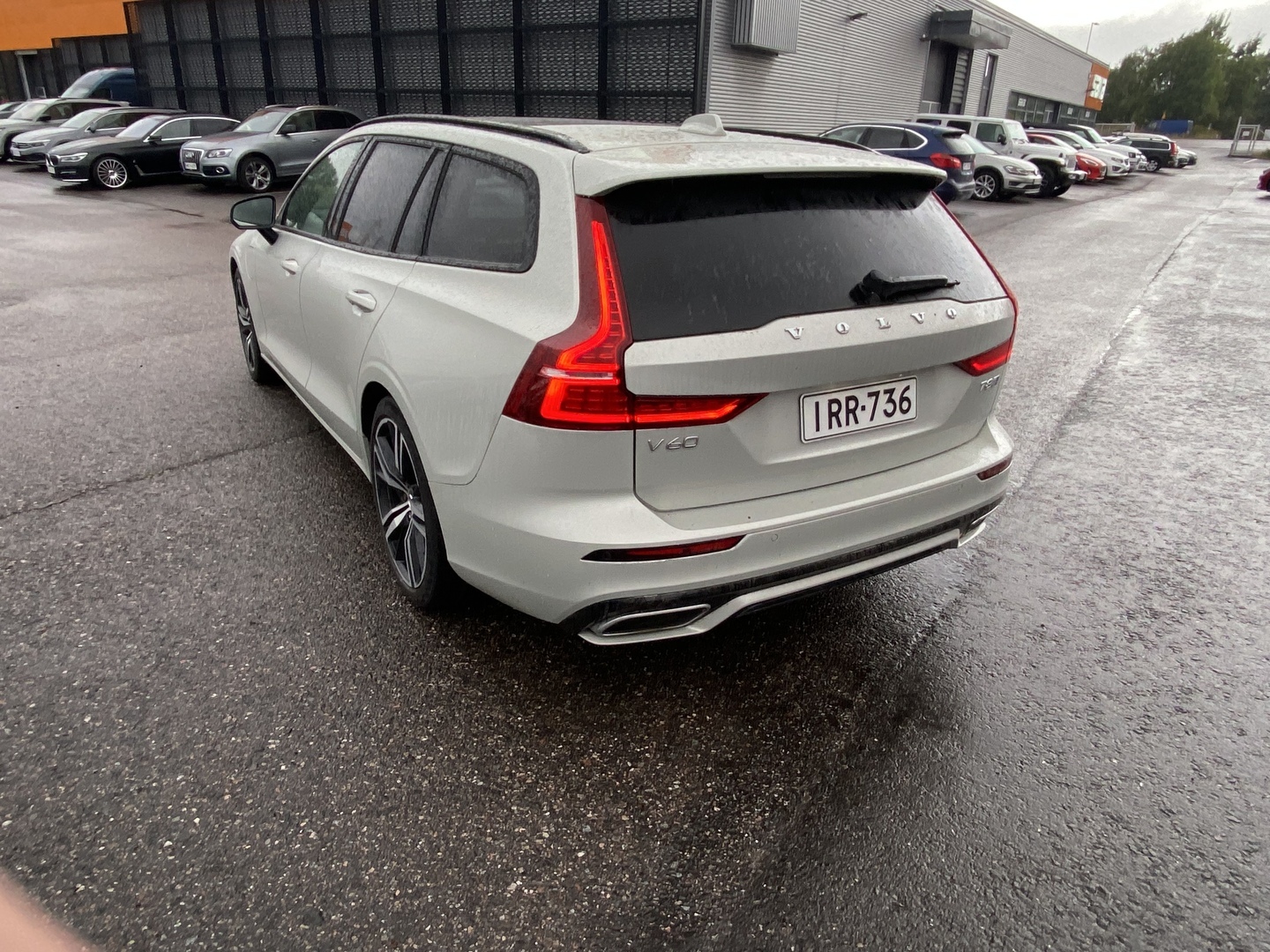 Volvo - V60 - T6 AWD Business R-Design aut - Farmari