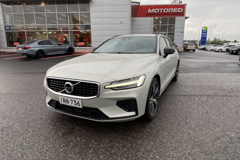 Volvo - V60 - T6 AWD Business R-Design aut - Farmari