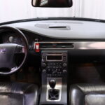 Volvo - V70 - 2.4D / MYYDÄÄN HUUTOKAUPAT.COM - Farmari