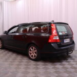 Volvo - V70 - 2.4D / MYYDÄÄN HUUTOKAUPAT.COM - Farmari