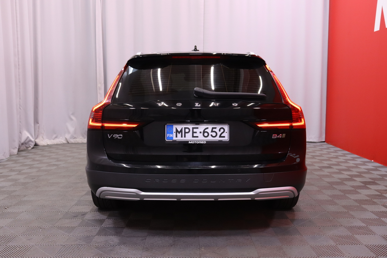 Volvo V90 Cross Country 2021, kuva 3/38