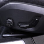 Volvo - V90 - D5 AWD Inscription aut. / Styling-Kit / ACC / Webasto / Kamera / Nahat / Keyless // - Farmari