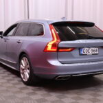 Volvo - V90 - D5 AWD Inscription aut. / Styling-Kit / ACC / Webasto / Kamera / Nahat / Keyless // - Farmari