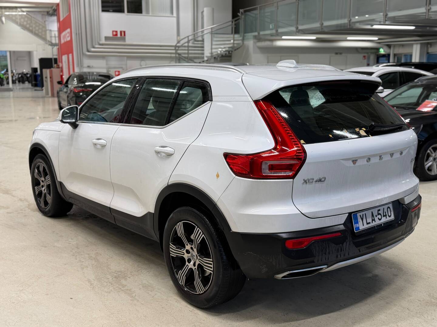Volvo - XC40 - D4 AWD Business Inscription aut - Maastoauto