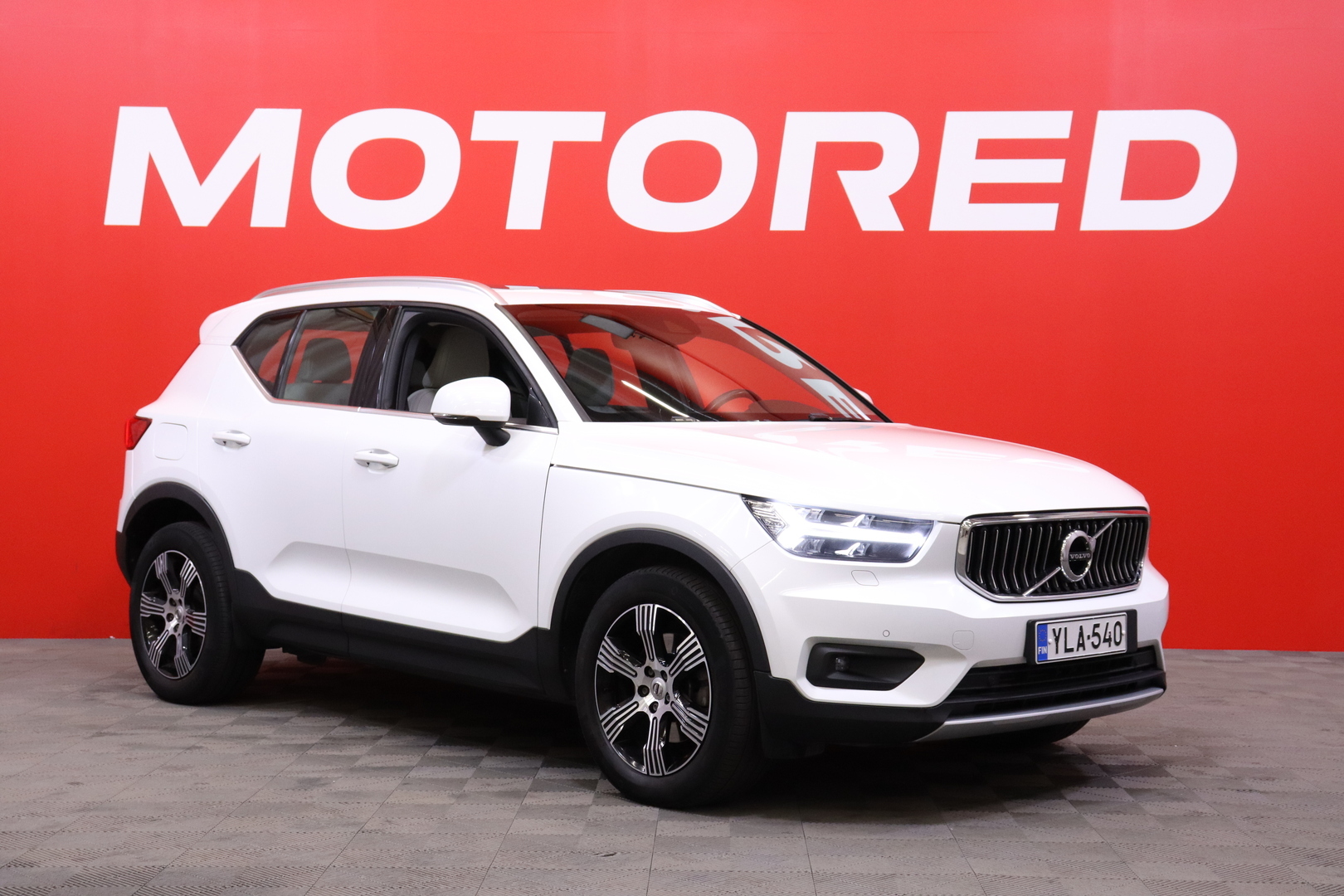 Volvo - XC40 - D4 AWD Business Inscription aut - Maastoauto