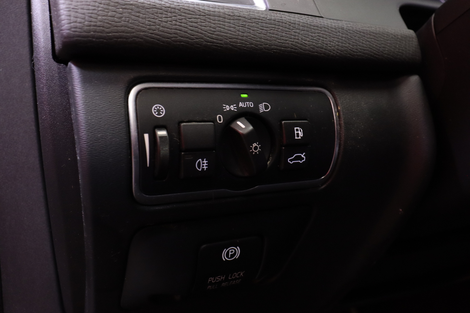 Volvo - XC60 - D4 Business aut - Maastoauto