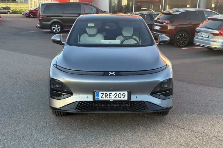 Xpeng G6