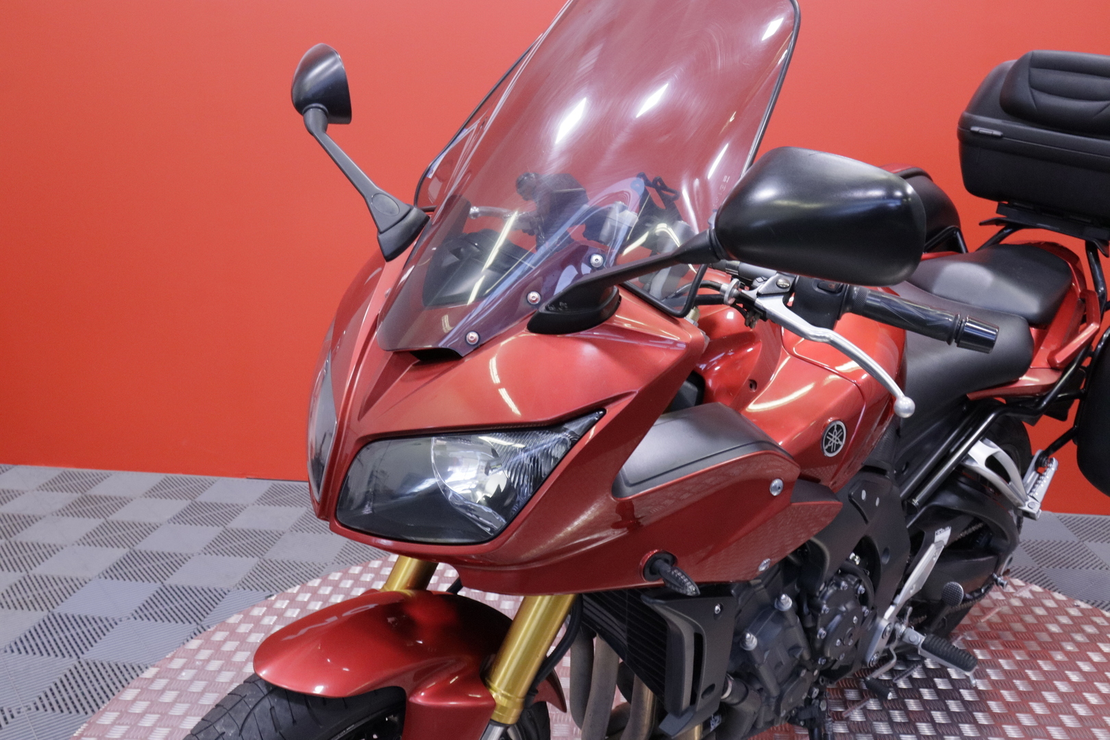 Yamaha - FZ1-S - // Suomi-pyörä / Huoltokirja / IXIL / 3x Laukut // - Moottoripyörä