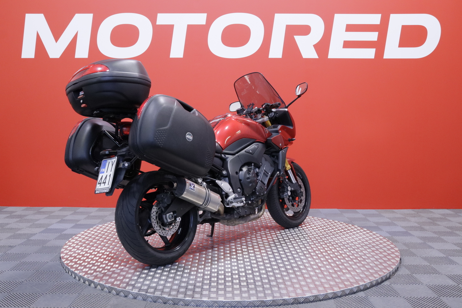 Yamaha - FZ1-S - // Suomi-pyörä / Huoltokirja / IXIL / 3x Laukut // - Moottoripyörä