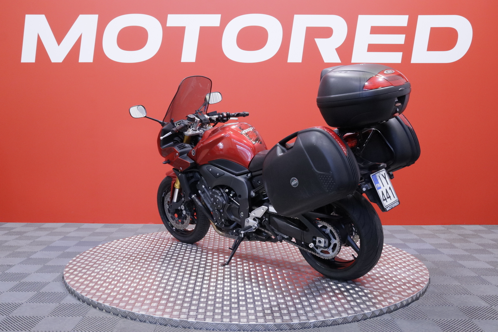 Yamaha - FZ1-S - // Suomi-pyörä / Huoltokirja / IXIL / 3x Laukut // - Moottoripyörä