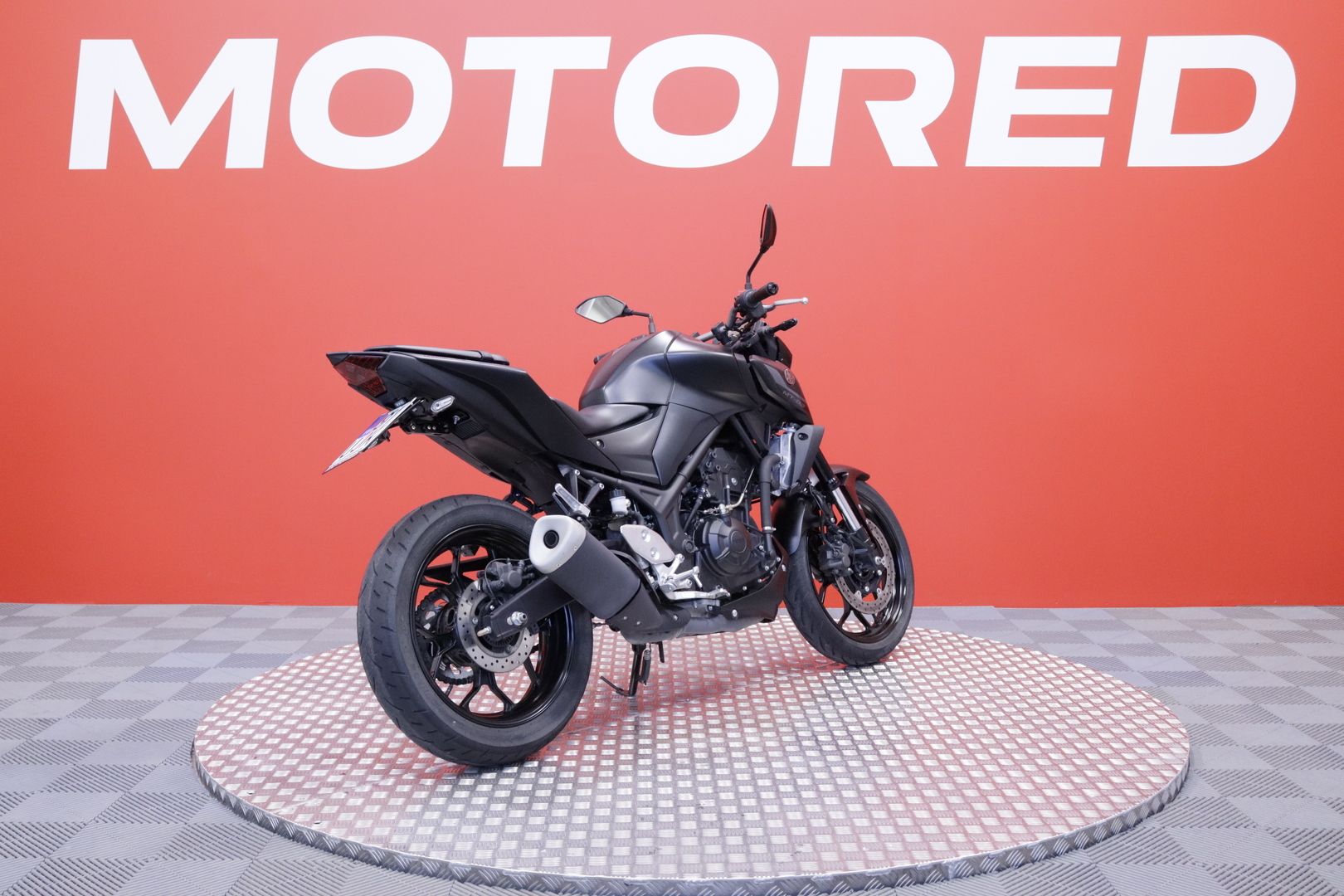 Yamaha - MT-03 - // Suomi-pyörä / Huoltokirja / ABS // - Moottoripyörä