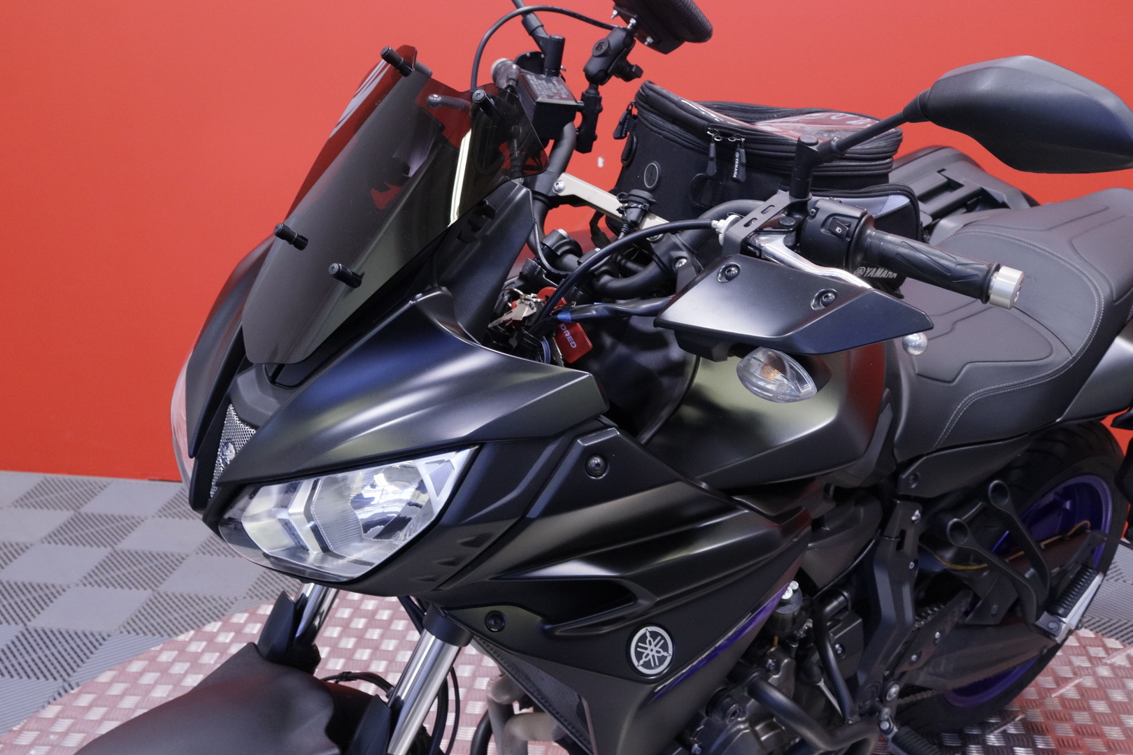Yamaha - MT-07 - Tracer // 3x Laukut / Navi / Suomi-Pyörä // - Moottoripyörä