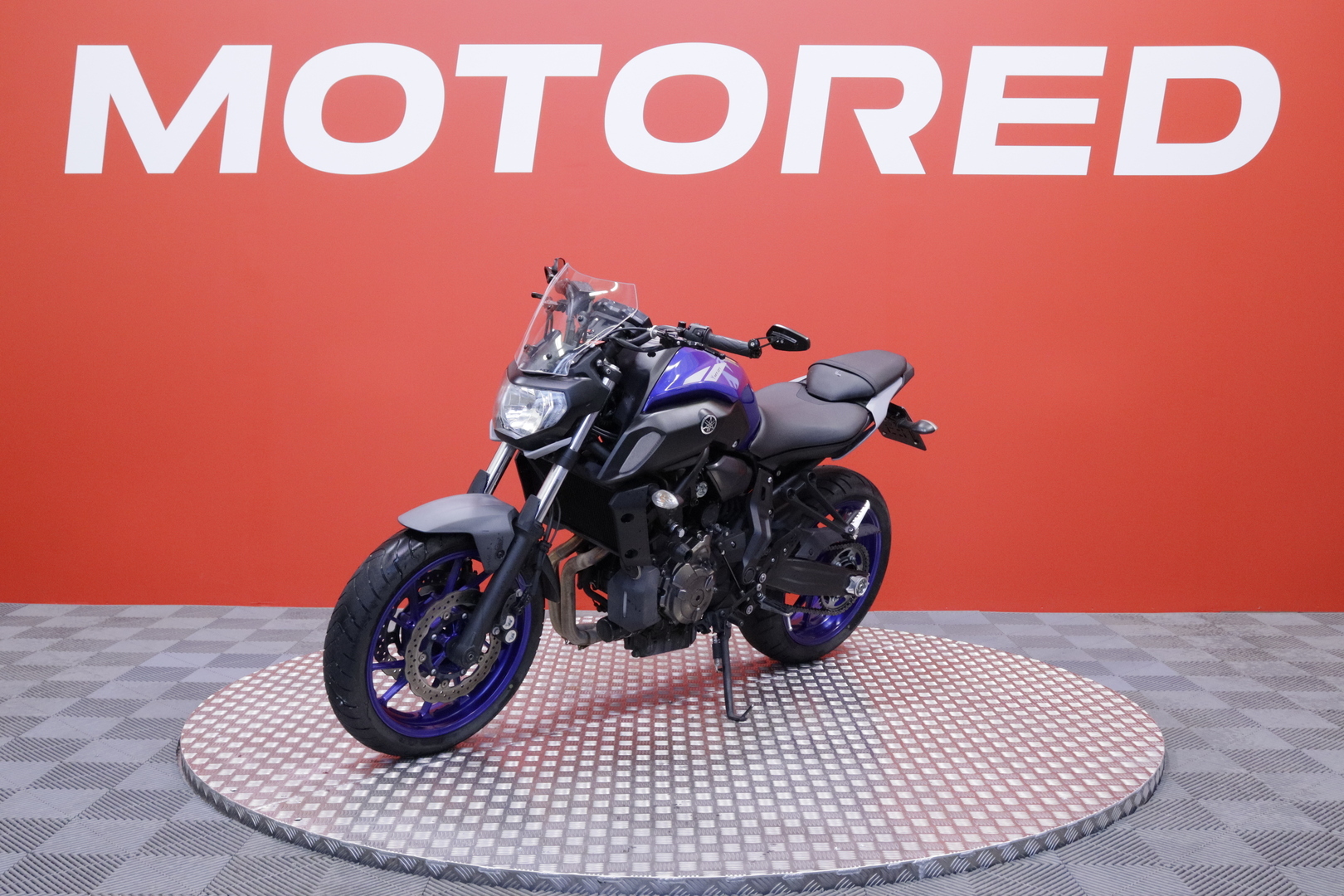 Yamaha - MT-07 - // Huoltokirja / Suomi-pyörä / MIVV putkisto // - Moottoripyörä