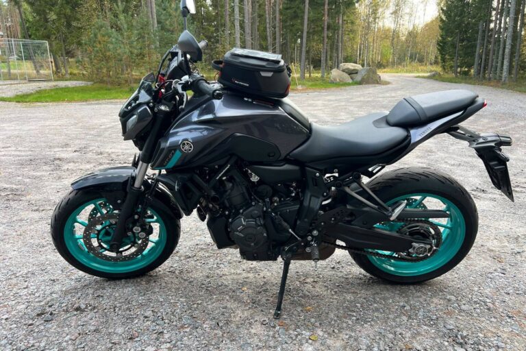 Yamaha - MT-07 - // Juuri saapunut! / Shifter / 1-om / Suomi-pyörä // - Moottoripyörä
