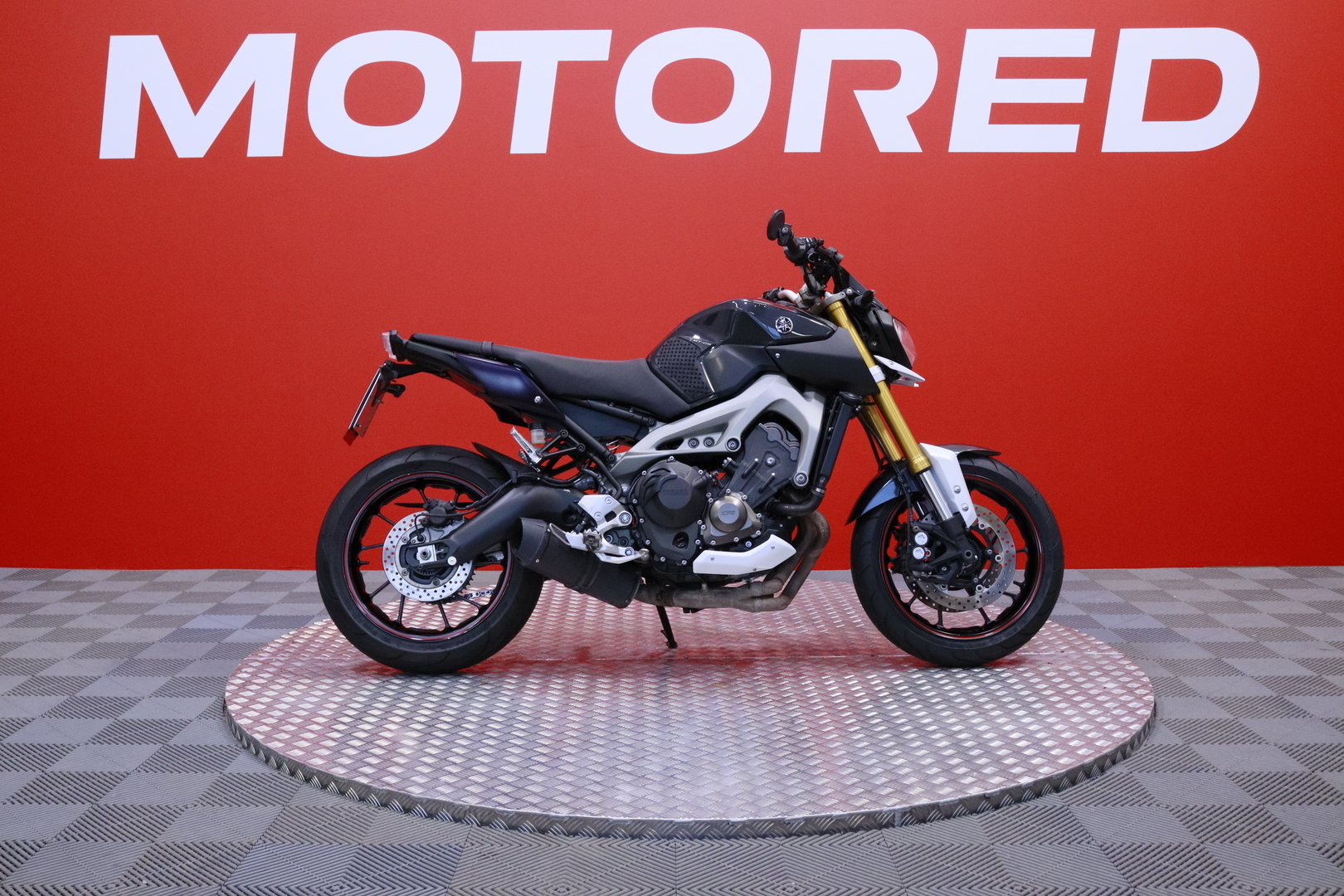 Yamaha - MT-09 - // ABS  / ZARD / Tangonpää peilit // - Moottoripyörä