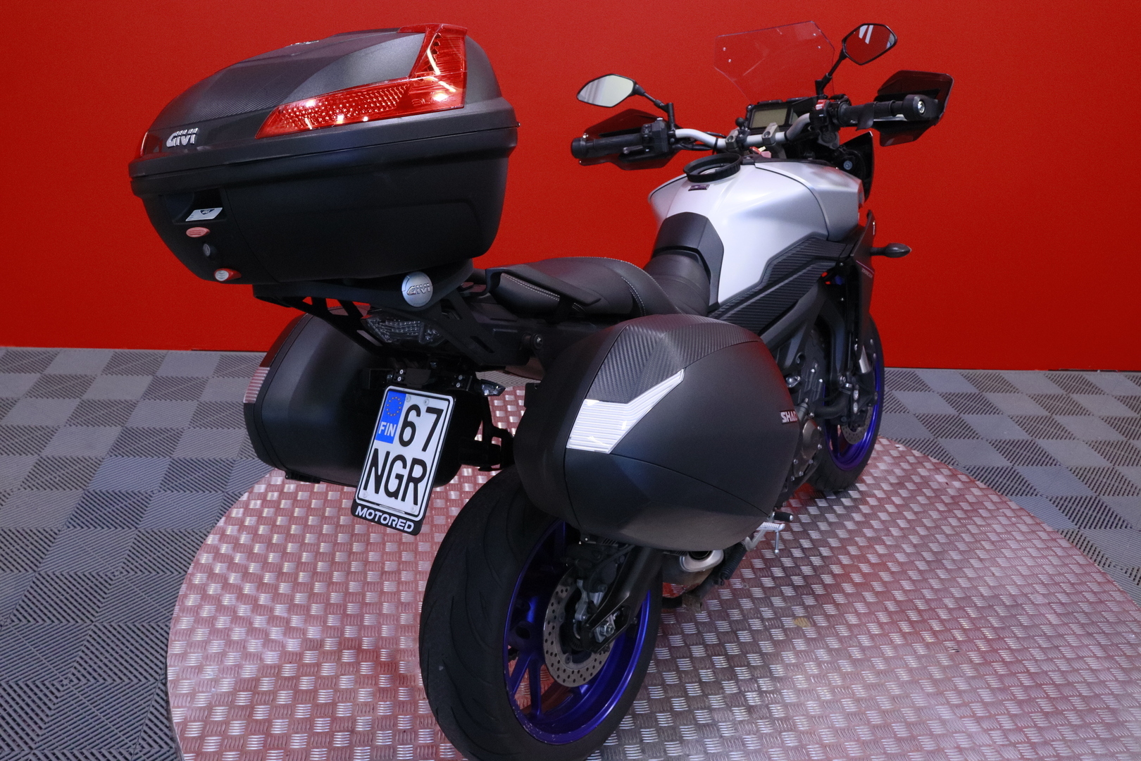 Yamaha - MT-09 - Tracer 900 // Suomi-pyörä / Huoltokirja / ABS / TCS / 3x laukut // - Moottoripyörä