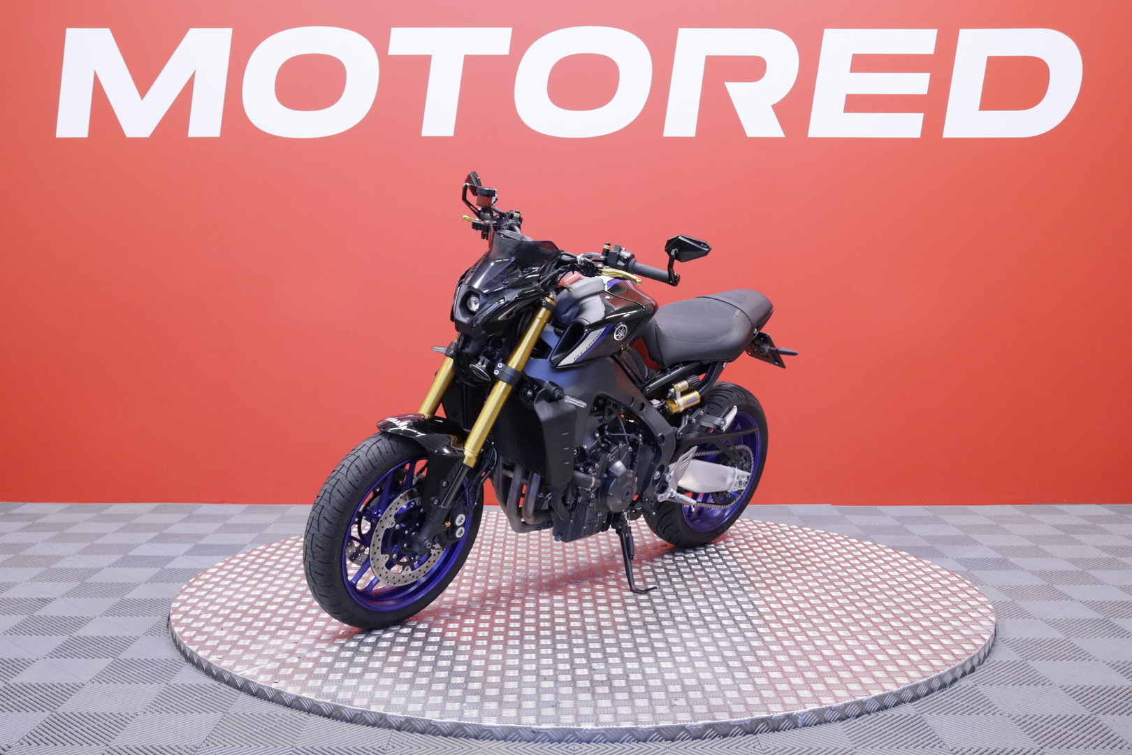 Yamaha - MT-09 - SP // Merkkihuollettu 2 om. Suomipyörä / Akrapovic / Vakkari // - Moottoripyörä