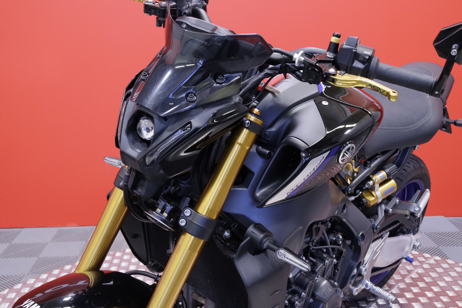 Yamaha - MT-09 - SP // Merkkihuollettu 2 om. Suomipyörä / Akrapovic / Vakkari // - Moottoripyörä