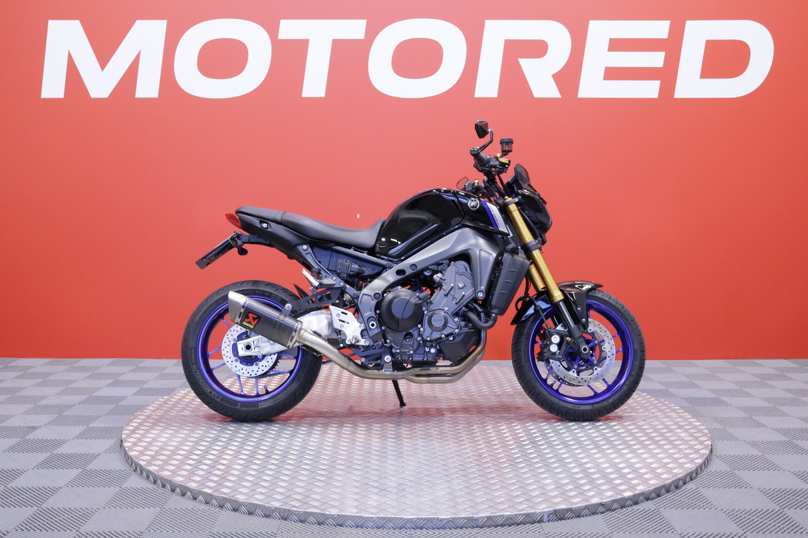 Yamaha - MT-09 - SP // Merkkihuollettu 2 om. Suomipyörä / Akrapovic / Vakkari // - Moottoripyörä