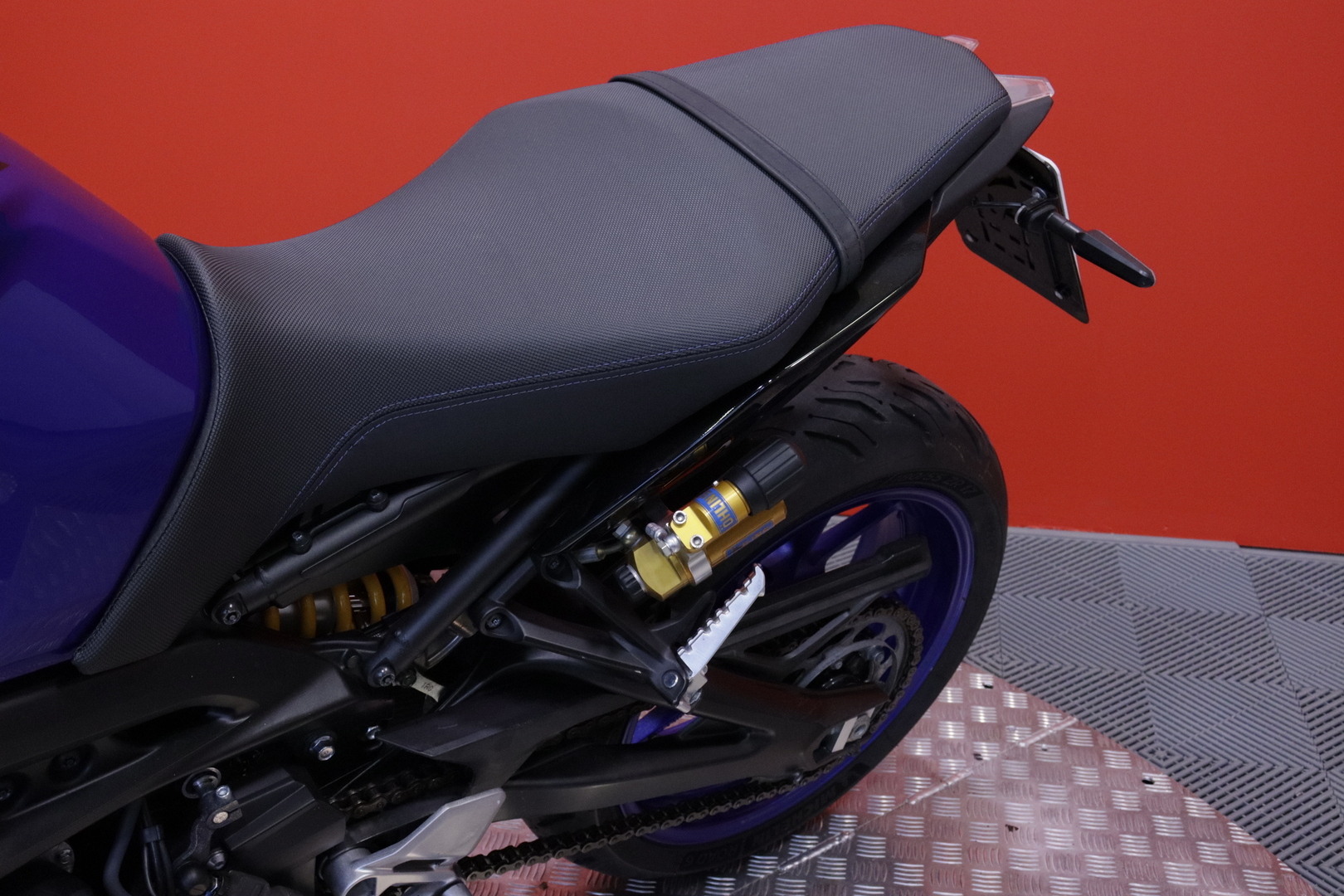 Yamaha - MT-09 - // Huoltokirja / Öhlins / Shifter / Mivv // - Moottoripyörä