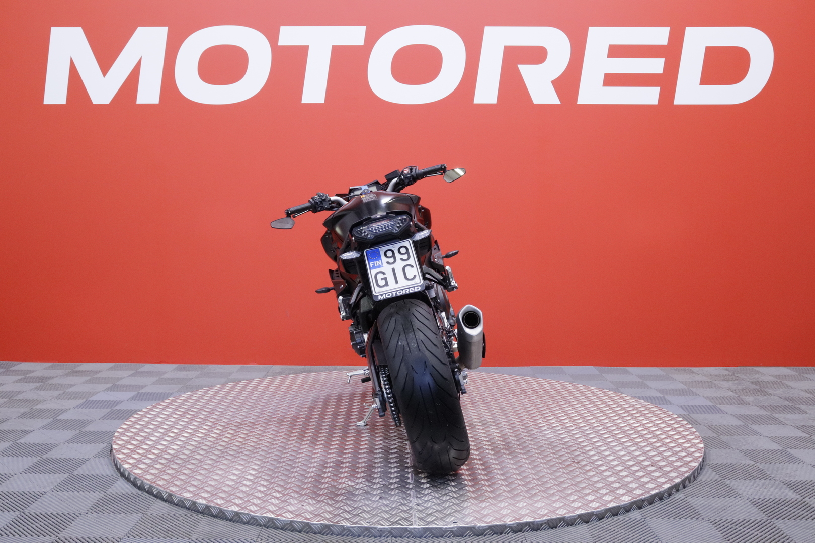Yamaha - MT-10 - // Huoltokirja / Decat / Shifter / Penkitetty // - Moottoripyörä