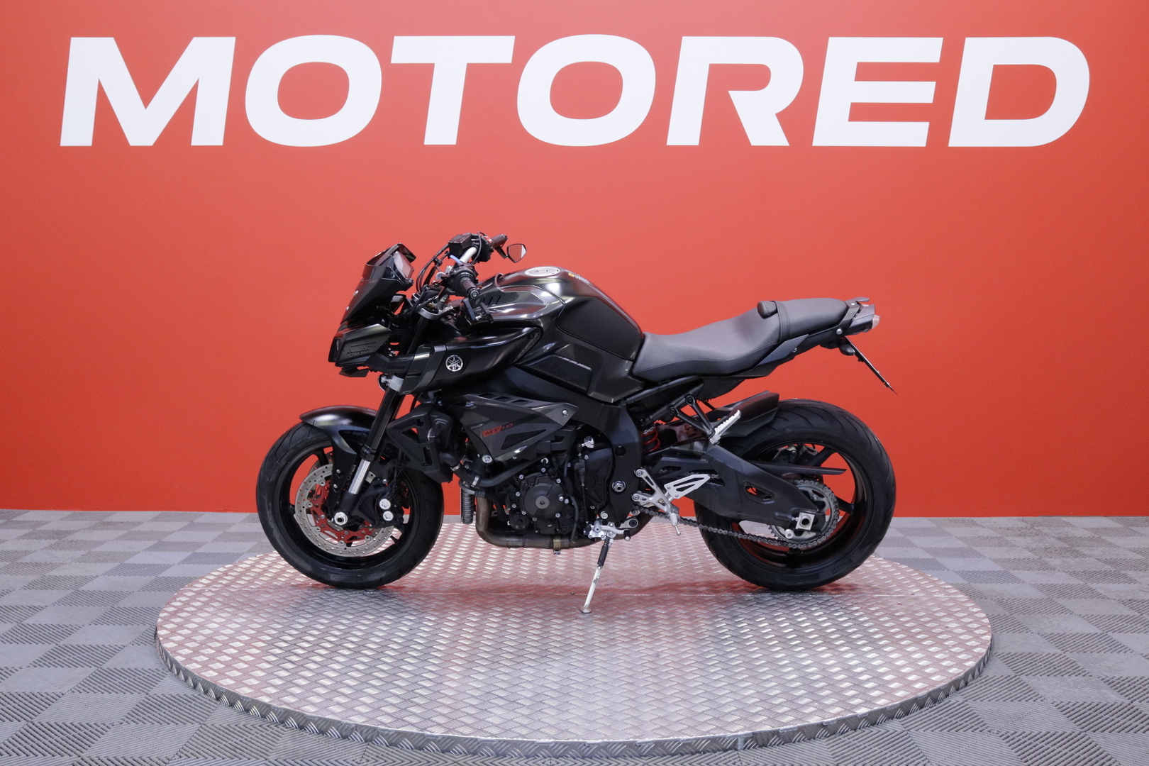 Yamaha - MT-10 - // Huoltokirja / Decat / Shifter / Penkitetty // - Moottoripyörä
