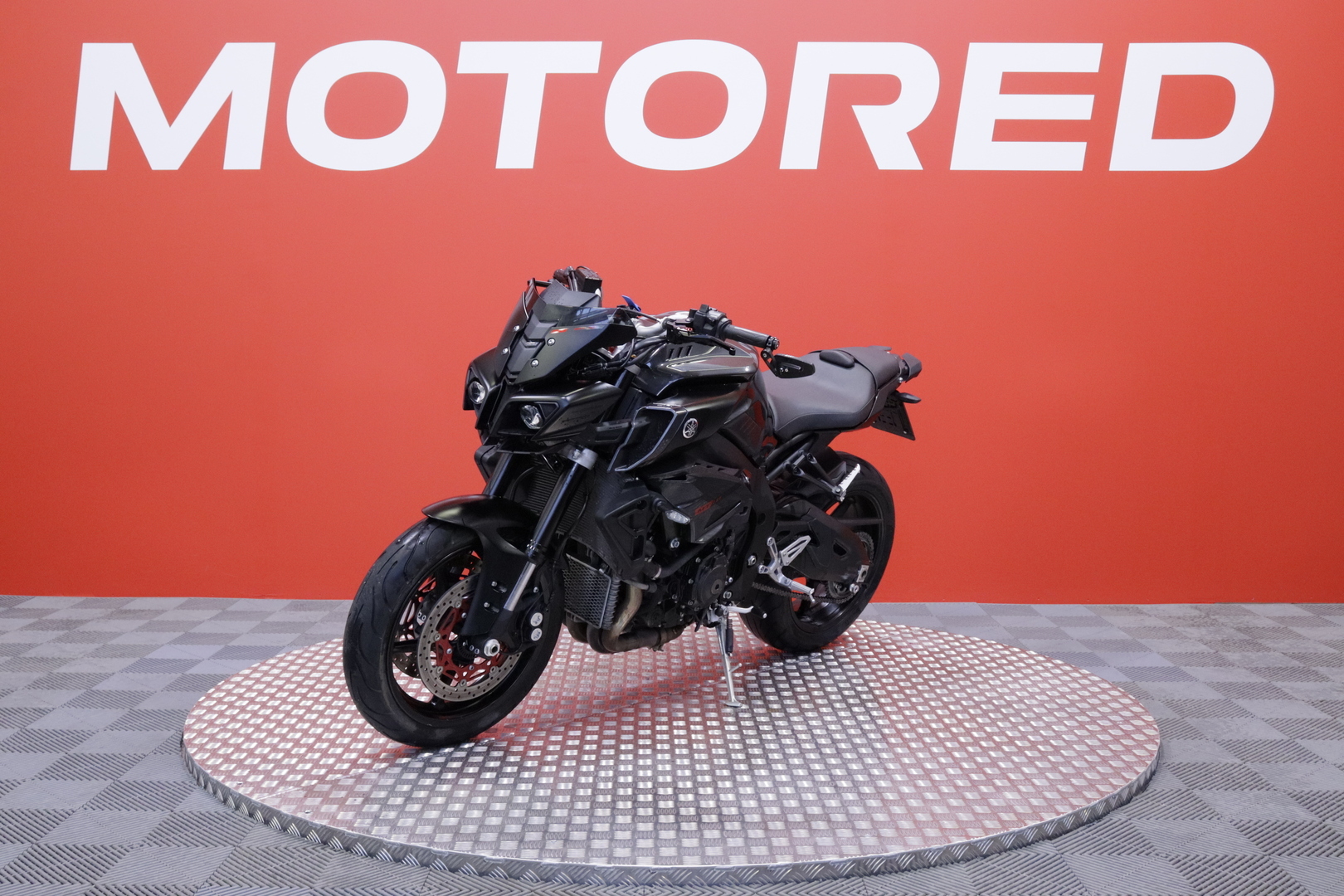 Yamaha - MT-10 - // Huoltokirja / Decat / Shifter / Penkitetty // - Moottoripyörä