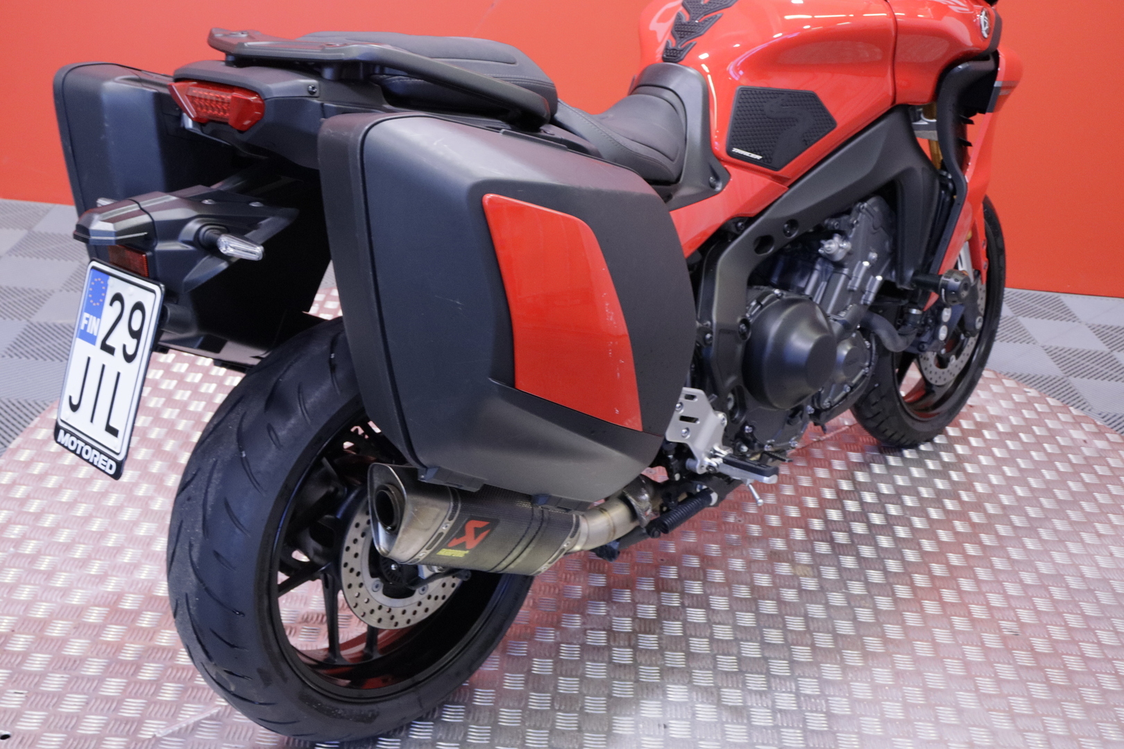 Yamaha - TRACER - 9 GT // Suomipyörä / Sähköalusta / Huoltokirja / Navi / 2x Laukut // - Moottoripyörä