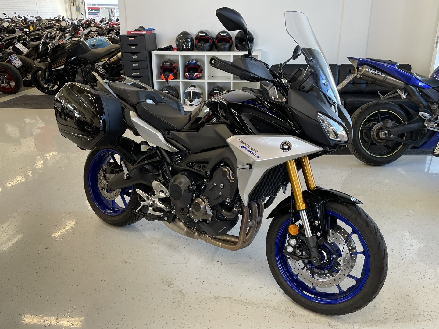 Yamaha - TRACER - 900GT // 1.OM Suomi-pyörä / TFT / Vakkari / Shifter / Laukut / Säädettävä alusta! // - Moottoripyörä