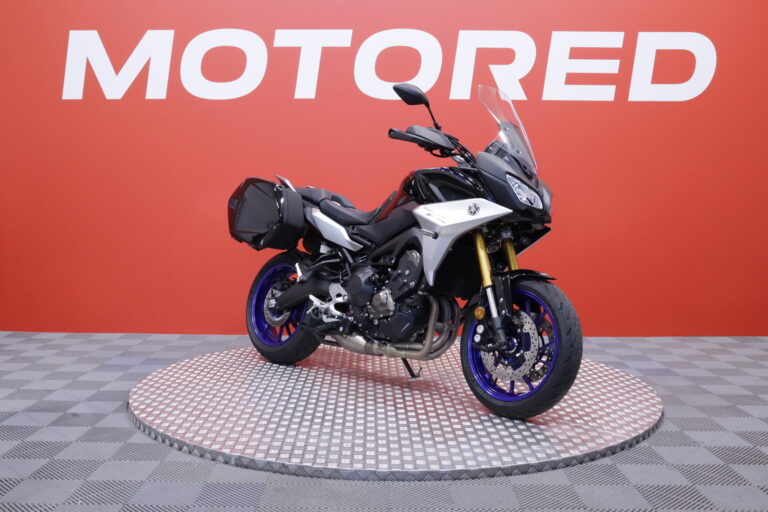 Yamaha - TRACER - 900GT // 1.OM Suomi-pyörä / TFT / Vakkari / Shifter / Laukut / Säädettävä alusta! // - Moottoripyörä