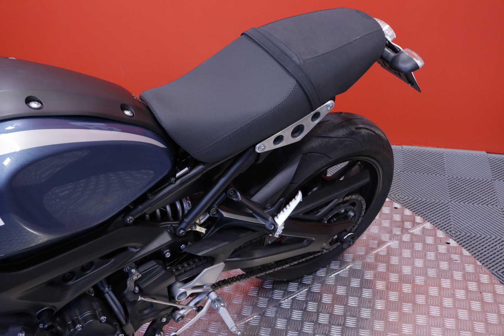 Yamaha - XSR - 900 // Akrapovic // - Moottoripyörä