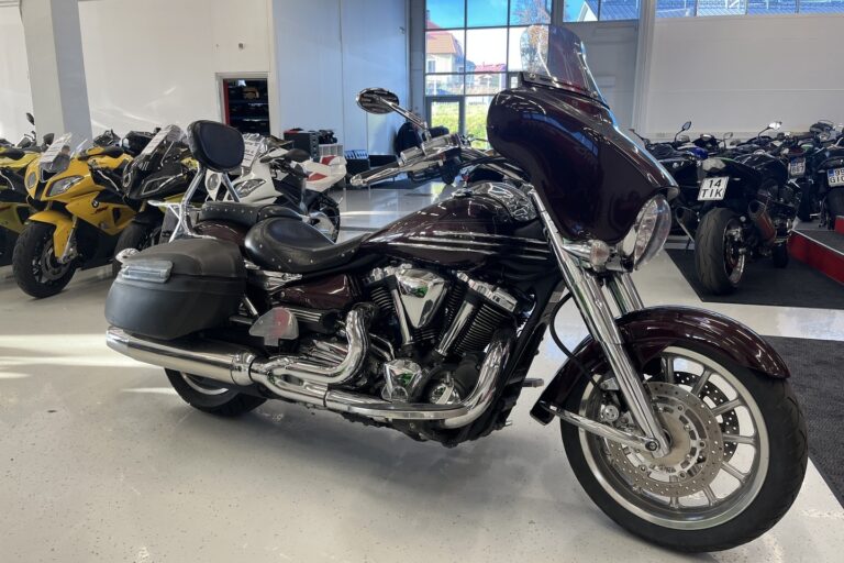 Yamaha - XV - 1900 Midnight Star // Myydään Huutokaupat.com // - Moottoripyörä