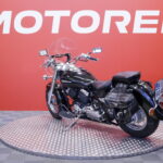 Yamaha - XVS - 650 Dragstar Classic // Suomi-pyörä / Huoltokirja / Vance & Hines / Sivulaukut // - Moottoripyörä
