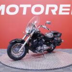 Yamaha - XVS - 650 Dragstar Classic // Suomi-pyörä / Huoltokirja / Vance & Hines / Sivulaukut // - Moottoripyörä