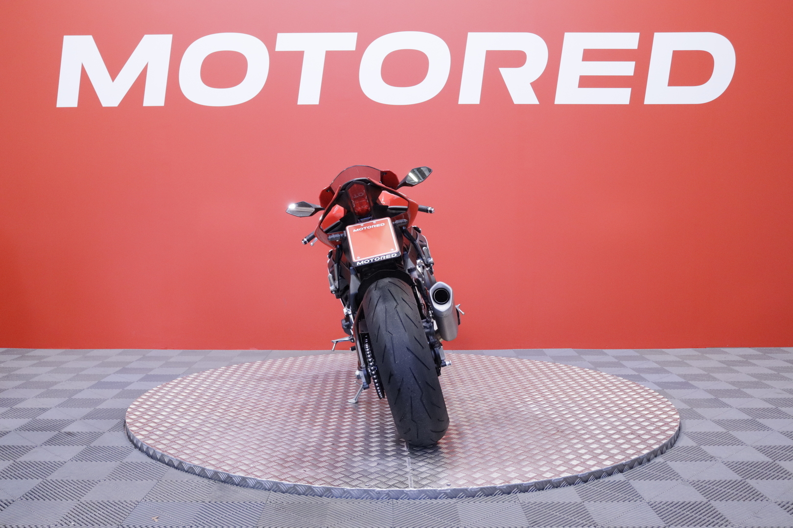 Yamaha - YZF-R1 - // Putkisto / Ohjelmoitu! / Täydellinen huoltokirja / Uudet renkaat! // - Moottoripyörä