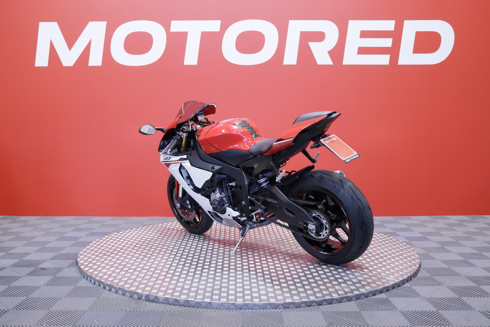 Yamaha - YZF-R1 - // Putkisto / Ohjelmoitu! / Täydellinen huoltokirja / Uudet renkaat! // - Moottoripyörä